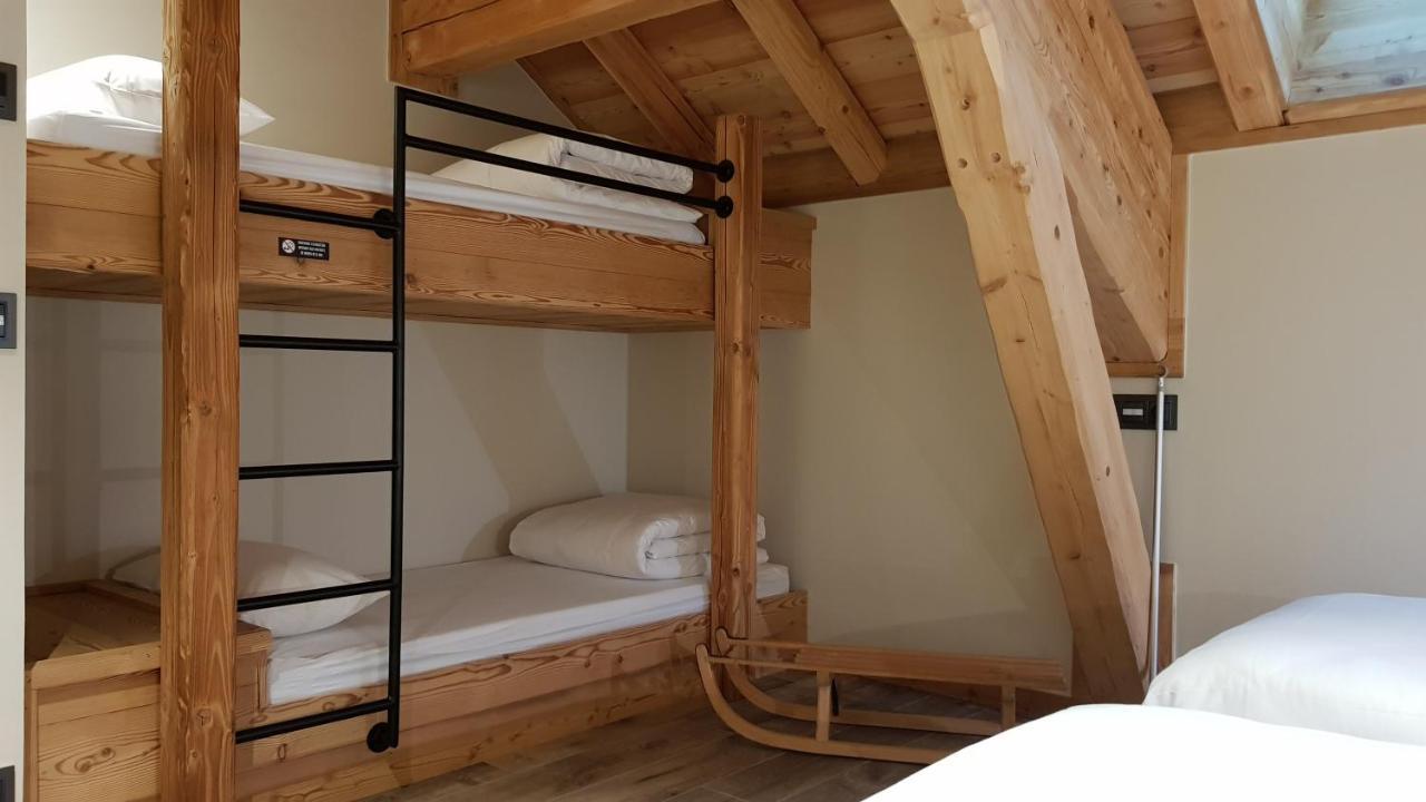 L'ardoisiere * Villard-Reculas